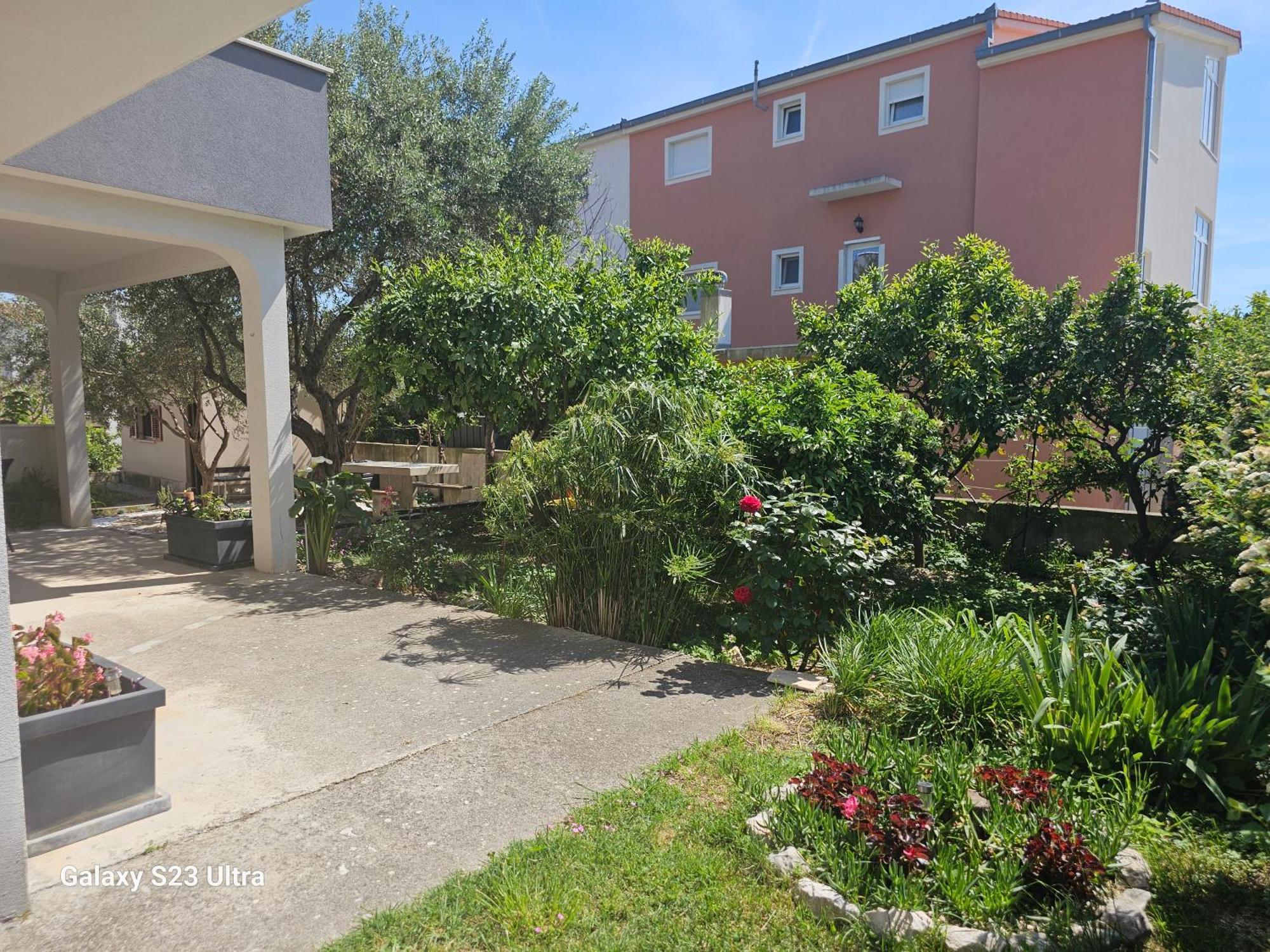 Apartmani Dianna Kaštela Exteriör bild
