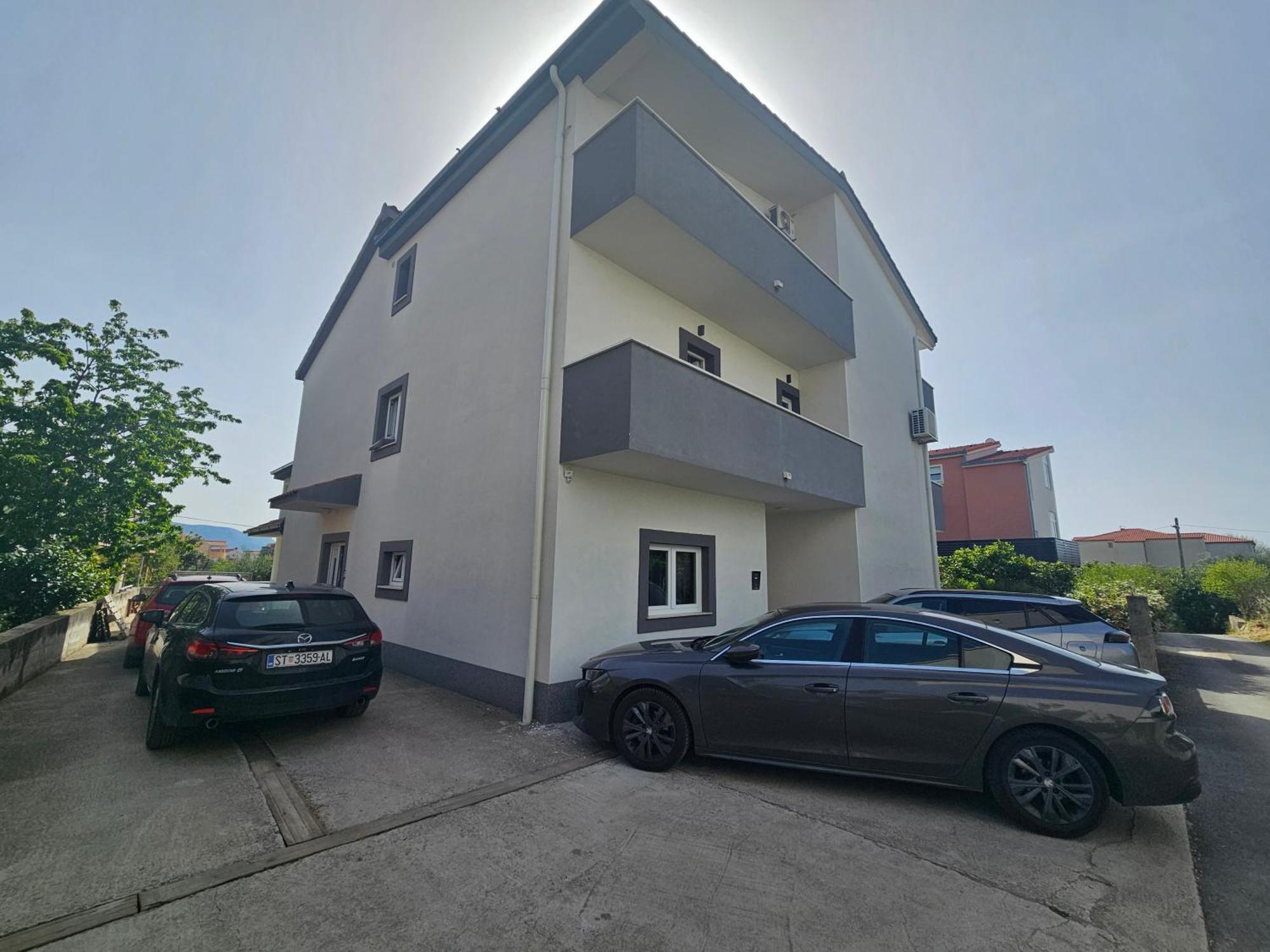 Apartmani Dianna Kaštela Exteriör bild